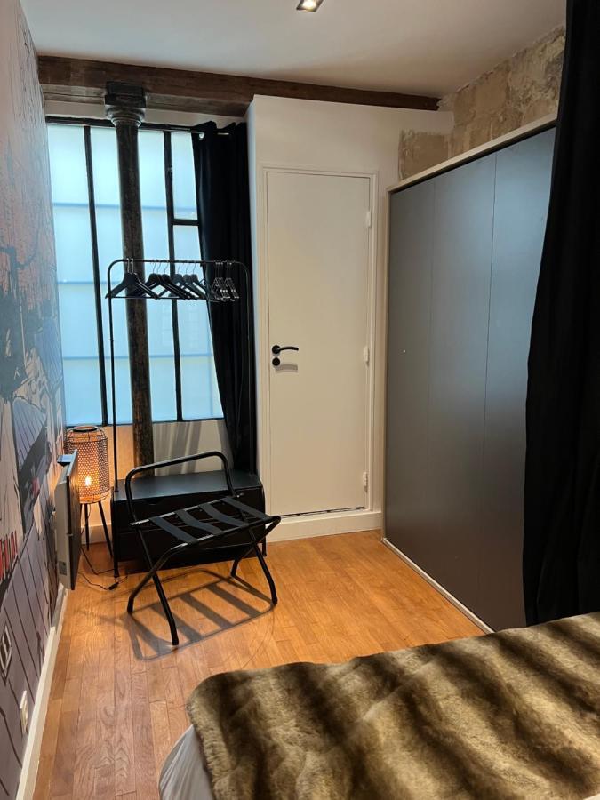 Good Vibes Luxurious Loft In Paris 11Th, With Ac & Table Football Kültér fotó